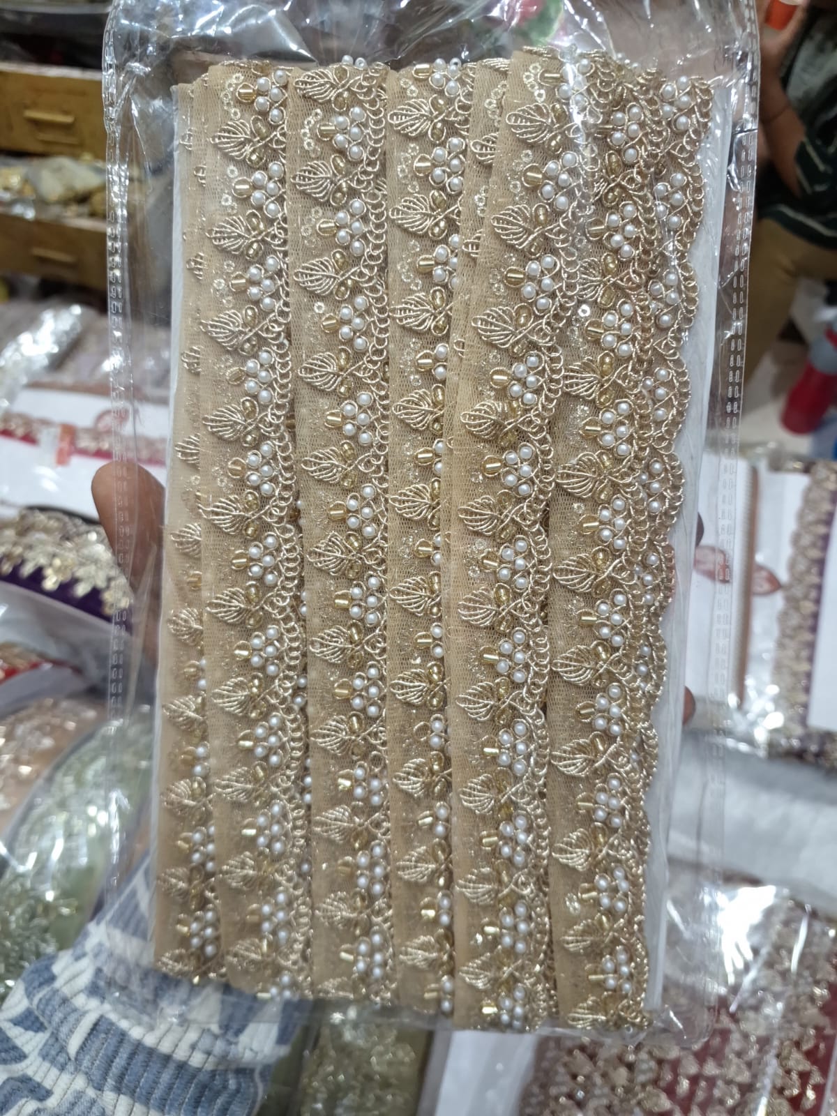 Mirror Lace